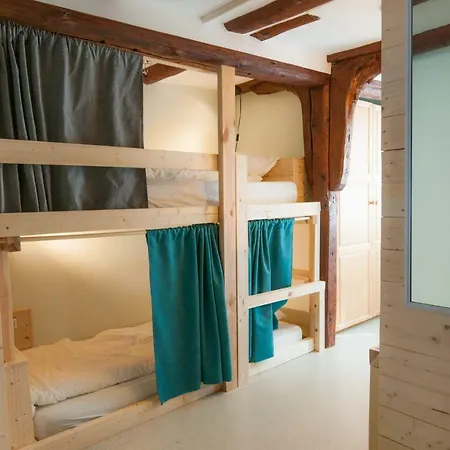 Homestay Beds Of *